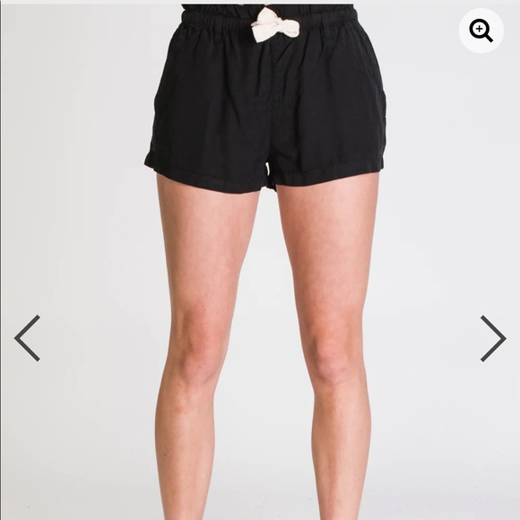 Harlow STELLA TENCEL SHORT - Picture 2 of 6